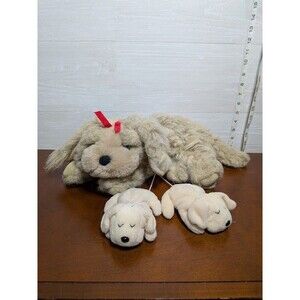 VINTAGE 1991 Commonwealth PUPN PUPPIES Plush Mama Dog 2 Puppies Surprise Newborn